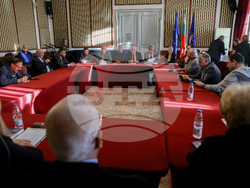 Централен военен клуб - колективните монографии - представяне