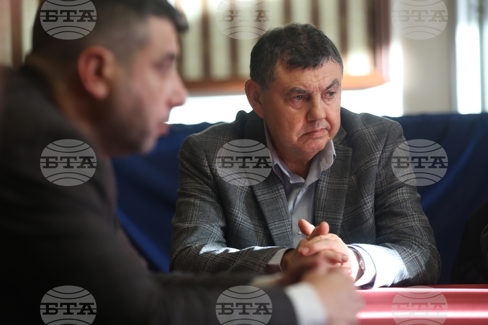 Централен военен клуб - колективните монографии - представяне