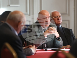 Централен военен клуб - колективните монографии - представяне