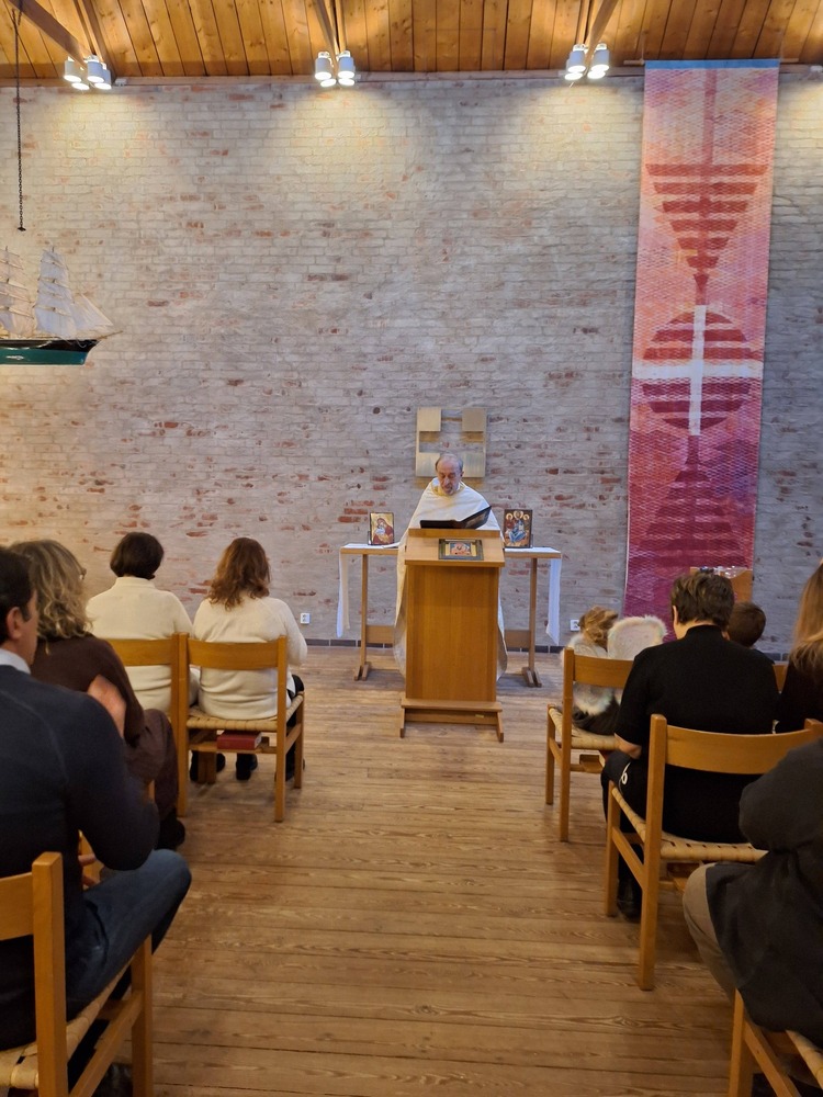 Празнична литургия бе отслужена от отец Ангел Петрунов на Никулден в Малмьо, Швеция