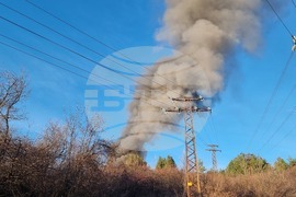 Перник - местност Войниковец - пожар