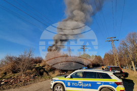 Перник - местност Войниковец - пожар