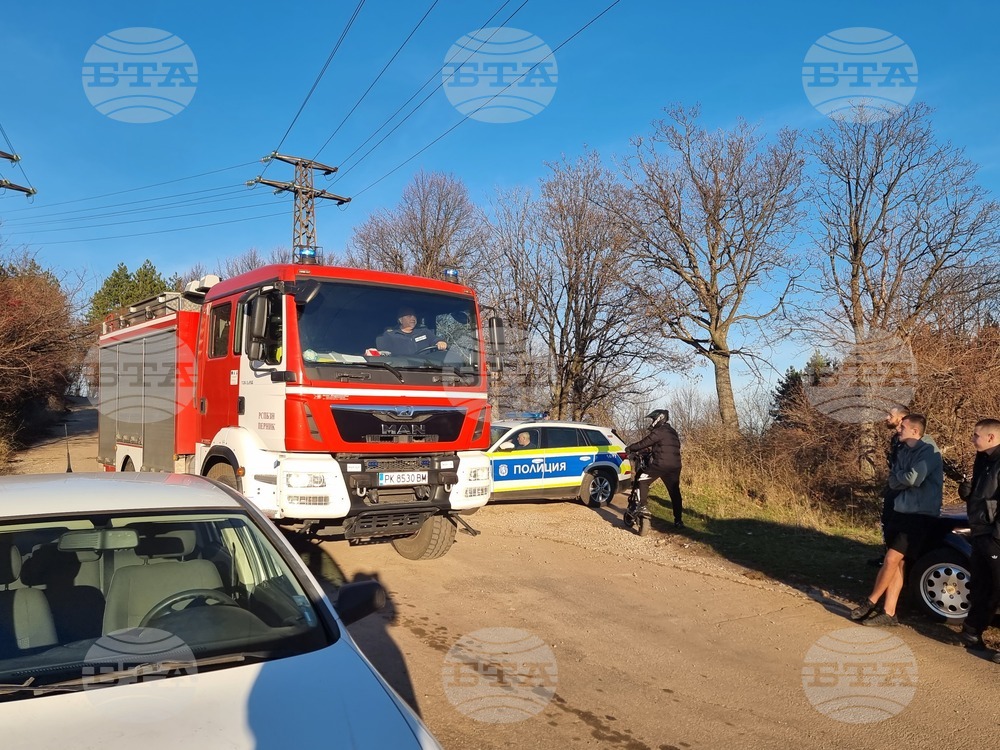 Перник - местност Войниковец - пожар