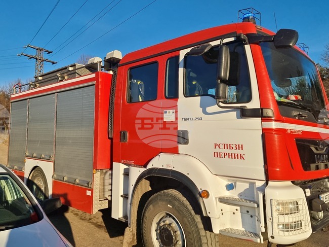 Общо 52 пожара са потушени през изминалото денонощие, няма пострадали 