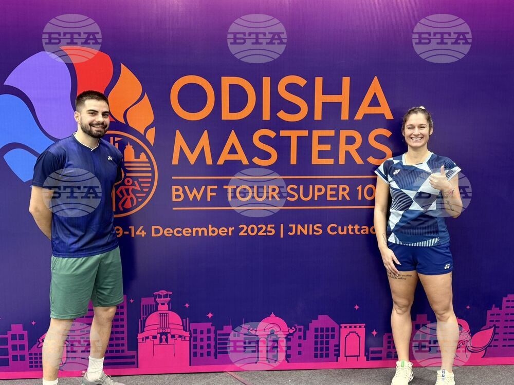 Габриела Стоева и Евгени Панев допуснаха загуба на смесени двойки на турнир по бадминтон в Индия