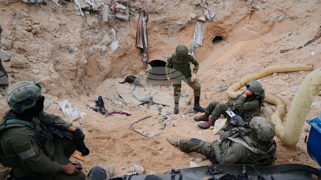 Израелските въоръжени сили съобщиха, че са ликвидирали четирима палестински бойци в Газа