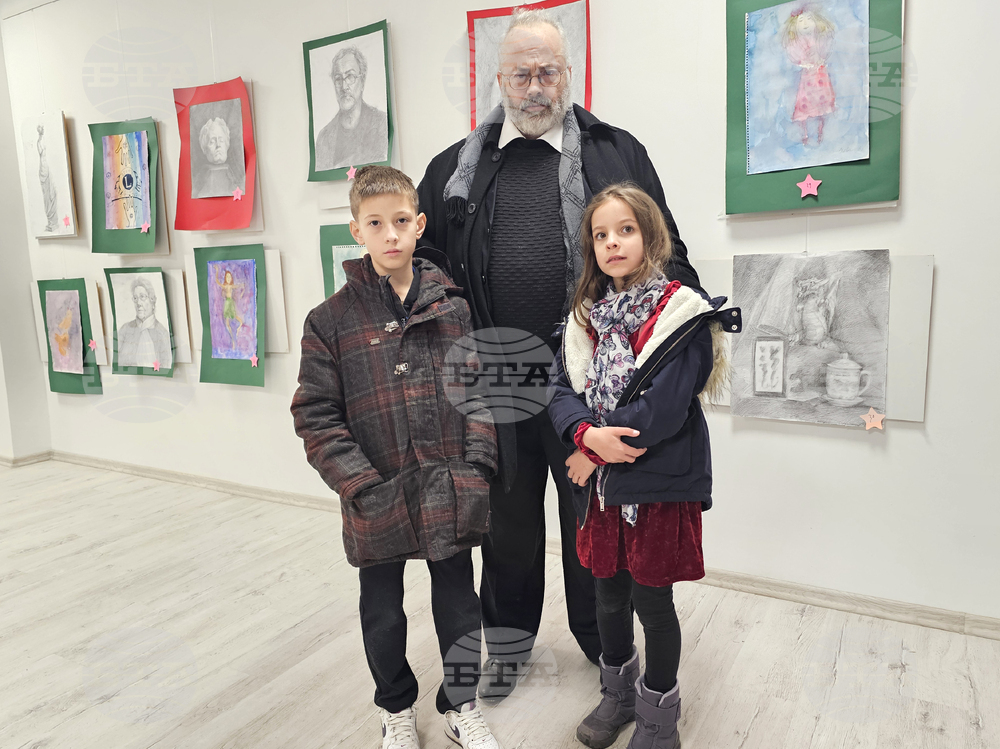 Русе - изложба - деца