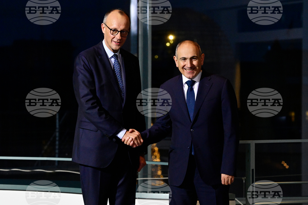 Мерц предупреди за руска намеса в предстоящите избори в Армения