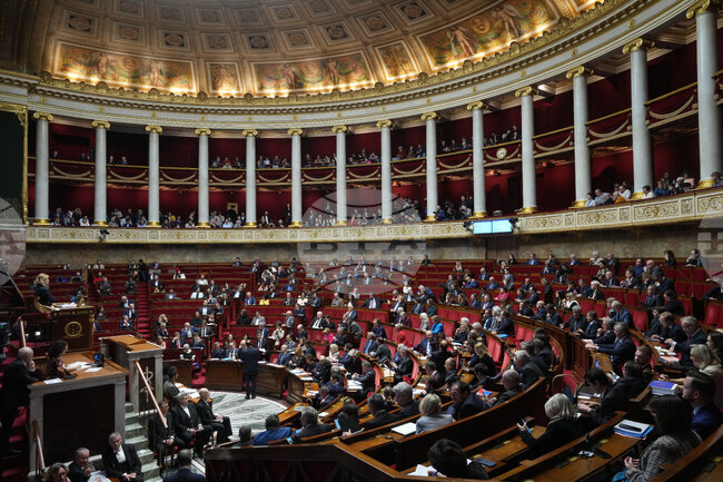 Френският Сенат одобри проектобюджета за 2026 г. 