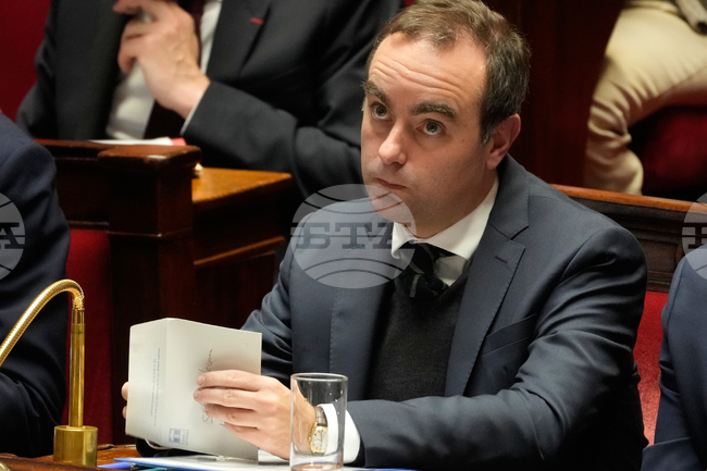 Френският премиер бърза да прокара временен проектобюджет, за да избегне спирането на работата на правителството