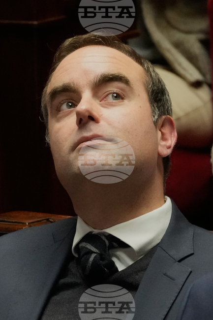 Френският парламент одобри специален законопроект, осигуряващ временно финансирне на държавата