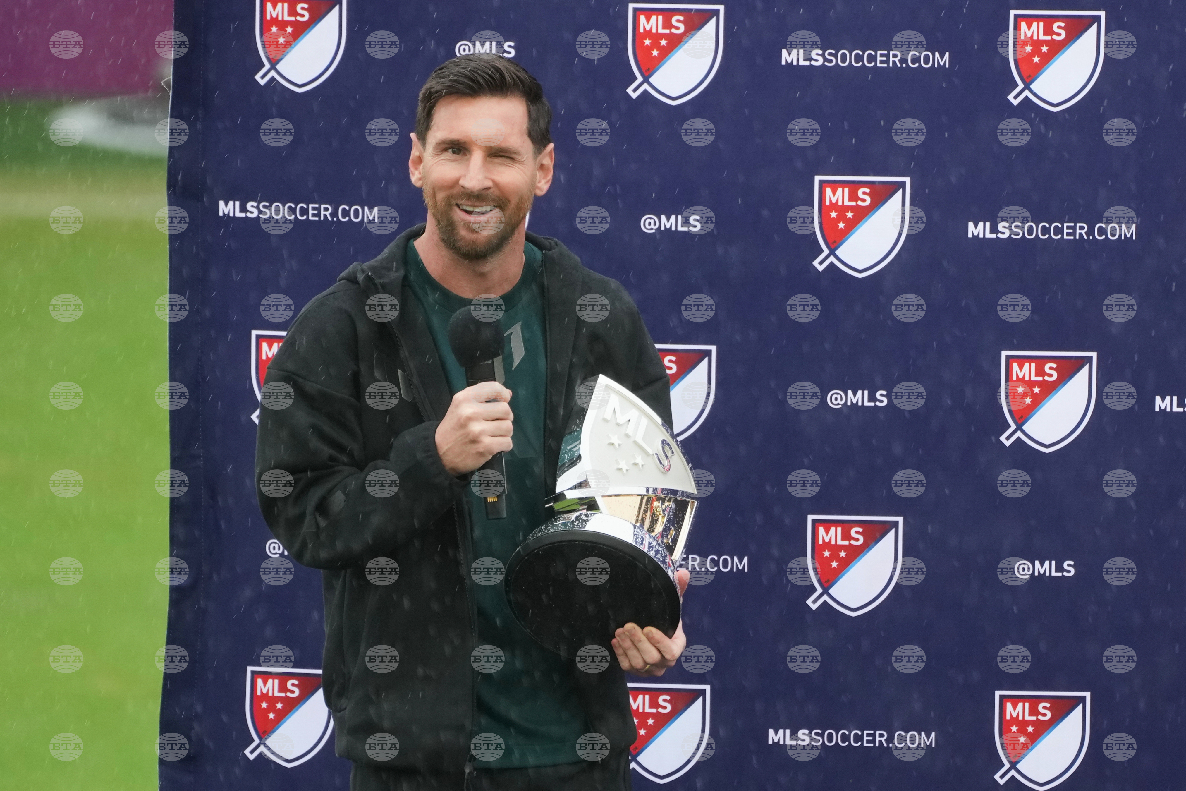 Лионел Меси спечели наградата за най-полезен футболист в МЛС на САЩ за втора поредна година