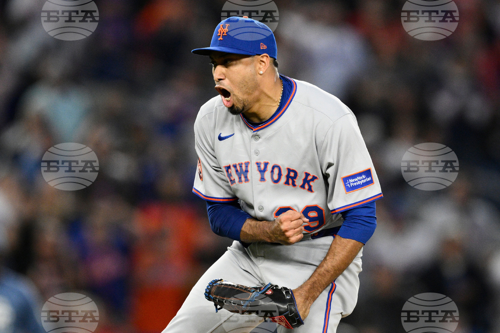 Dodgers Diaz Baseball