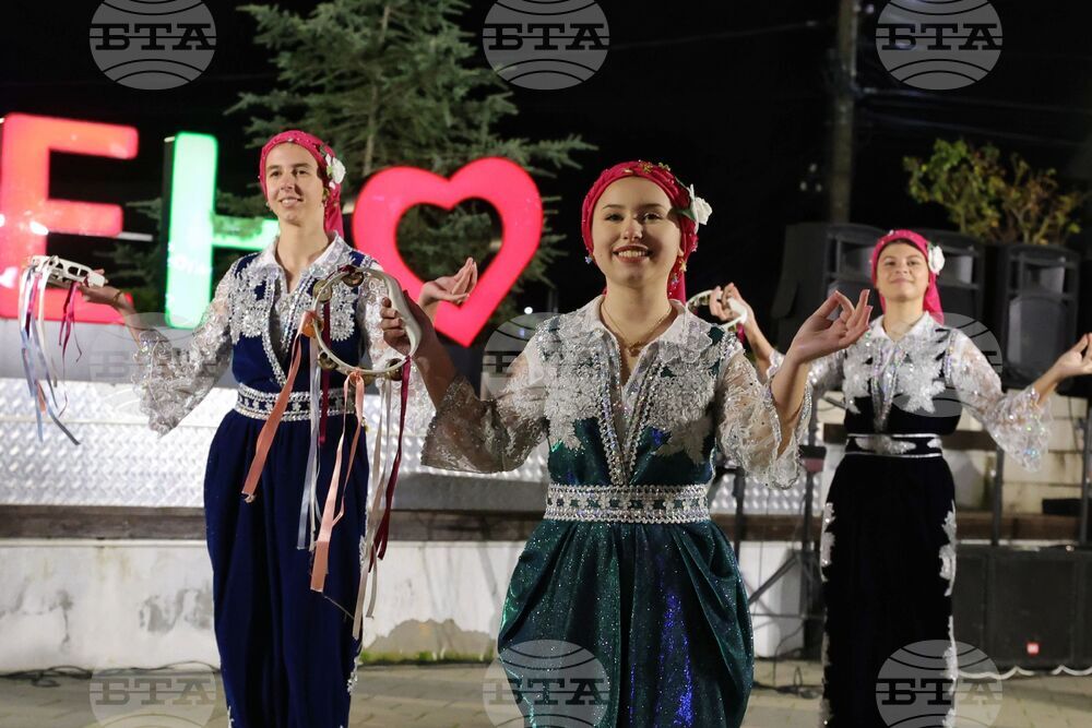 Руен - „Не на омразата“ - митинг