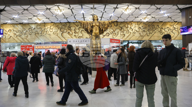 Премиери на книгите на Стефка Станчева и Милена Маат са сред акцентите в програмата на Софийския международен панаир на книгата днес