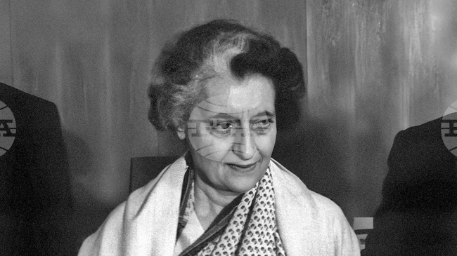 На 11 декември 1983 г. БТА публикува интервю с премиера на Индия и председател на Движението на необвързаните страни Индира Ганди