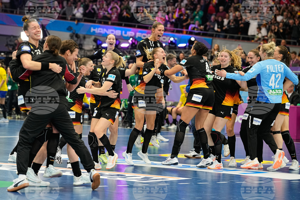 APTOPIX Germany World Handball
