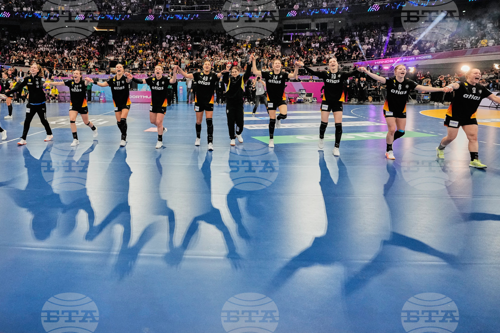 APTOPIX Germany World Handball