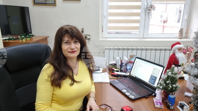 Олимпиадите помагат на учениците да добият самочувствие, каза Радка Спасова, директор на ПМГ „К. Величков" в Пазарджик 