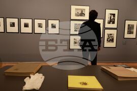 Изложба „Повече от една снимка. История на българската фотография ХХ век“