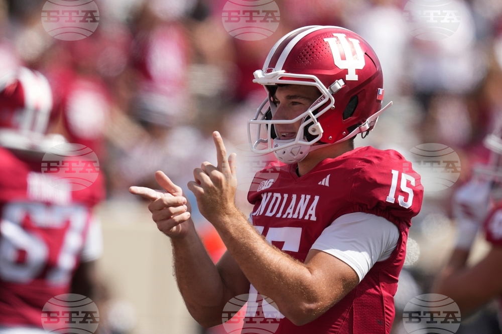 Heisman Finalists Mendoza Football