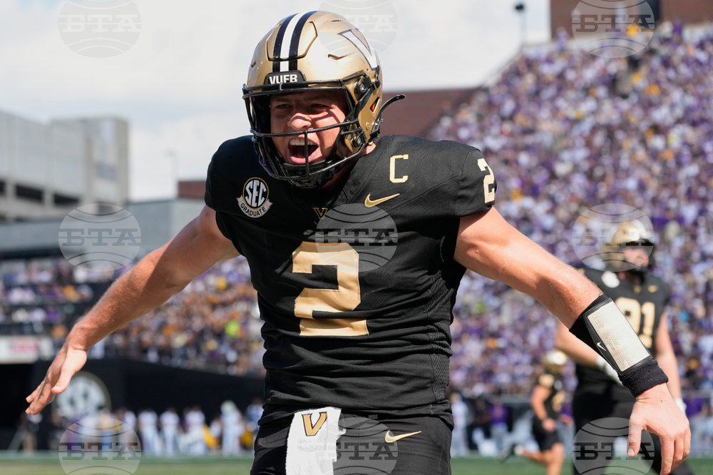 Heisman Finalists Pavia Football