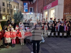 Враца - елха - коледни светлини