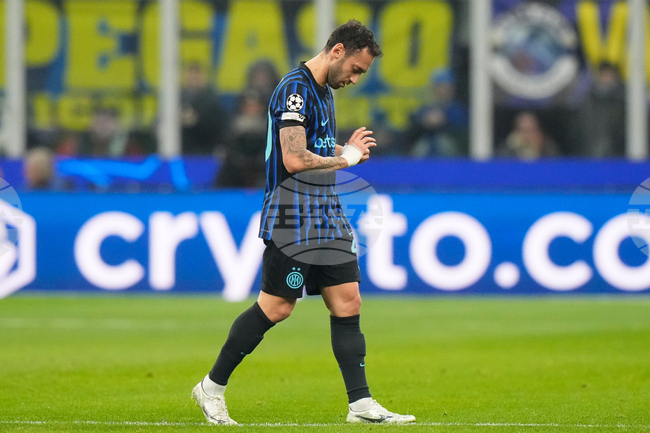 Хакан Чалханоглу и Давиде Фратези ще пропуснат гостуването на Интер в Норвегия