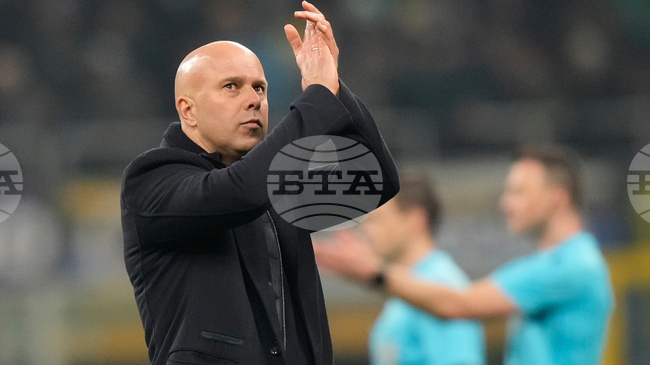 При победата над Интер си пролича, че Арне Слот разполага с пълна подкрепа от феновете на Ливърпул, сигурен е Джейми Карагър