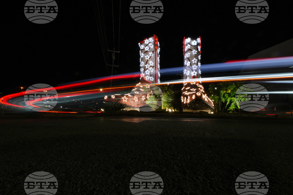 Texas Daily Life Holiday Lights