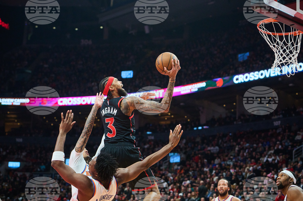 Knicks Raptors Basketball