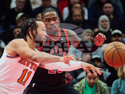 Knicks Raptors Basketball