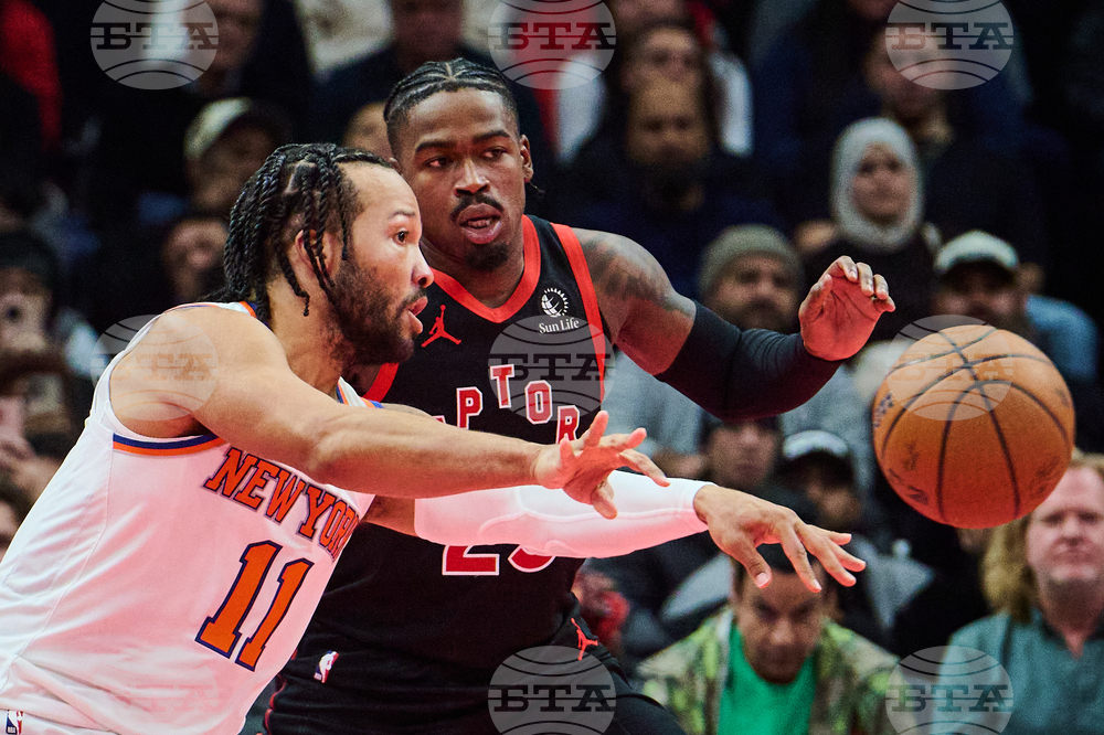 Knicks Raptors Basketball