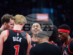 Knicks Raptors Basketball