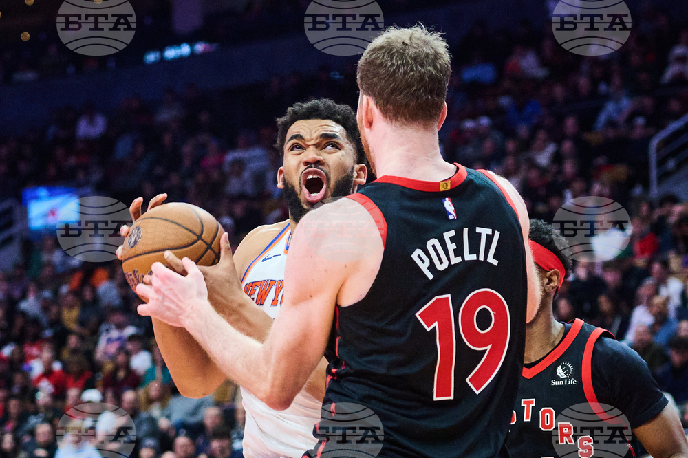 Knicks Raptors Basketball