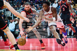 Knicks Raptors Basketball