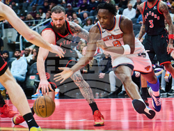 Knicks Raptors Basketball