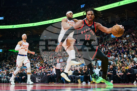 Knicks Raptors Basketball