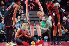 Knicks Raptors Basketball