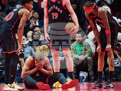 Knicks Raptors Basketball