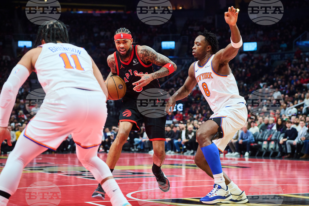 Knicks Raptors Basketball