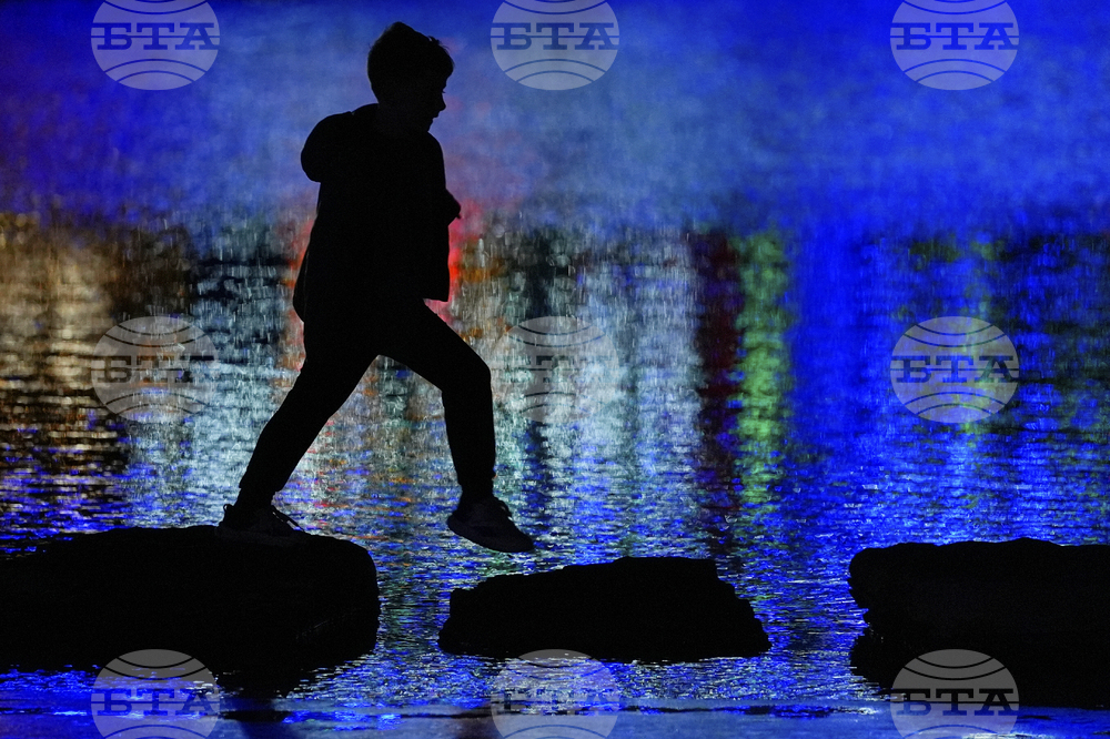 Kansas Daily LIfe Holiday Lights