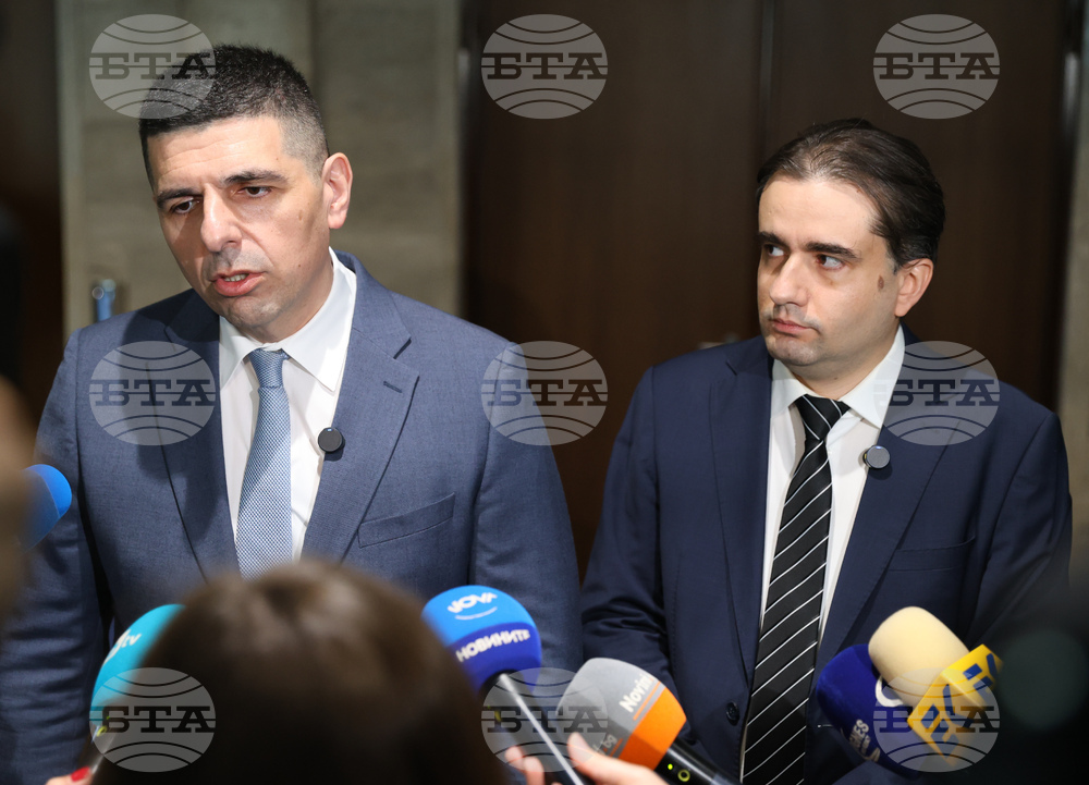 CC-DB Expect No-Confidence Motion to Be Backed by Everyone Who Still Has Bit of Political Instinct