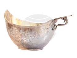 Фаберже, диаманти и имперски шедьоври са част от над 130 ценни предмета са част от коледния търг на Artmark Bulgaria „Декоративно изкуство и бижута“. Снимка: Artmark Bulgaria