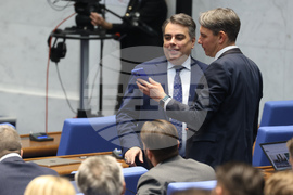 Парламент - заседание