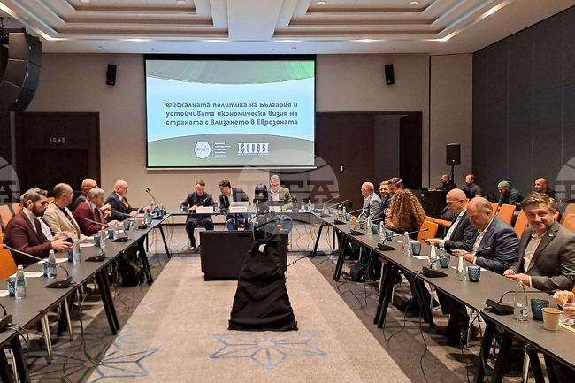 Experts Call for Clear Fiscal Direction, Stronger Business Role at Sofia Forum