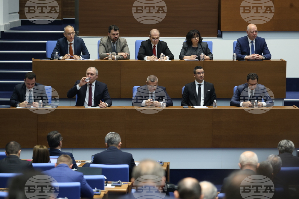 Parliament Expected to Vote on Zhelyazkov Cabinet’s Resignation