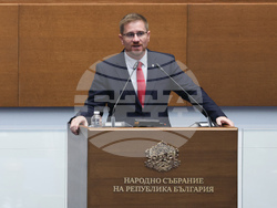 Парламент - вот на недоверие - дебати