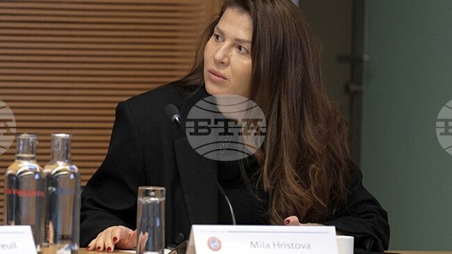 Президентът на Асоциацията на българските футболисти Мила Христова взе участие в заседание на комисия към УЕФА 