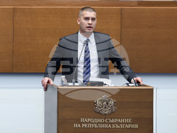 Парламент - вот на недоверие - дебати